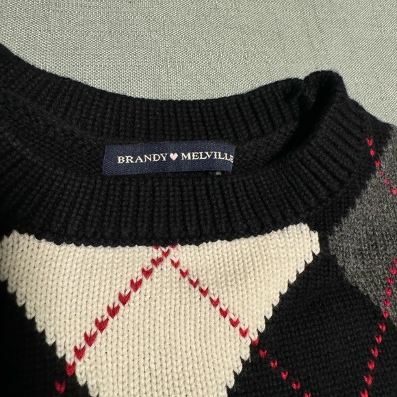 Brandy Melville sweatshirt NEW - Picture 1 of 4